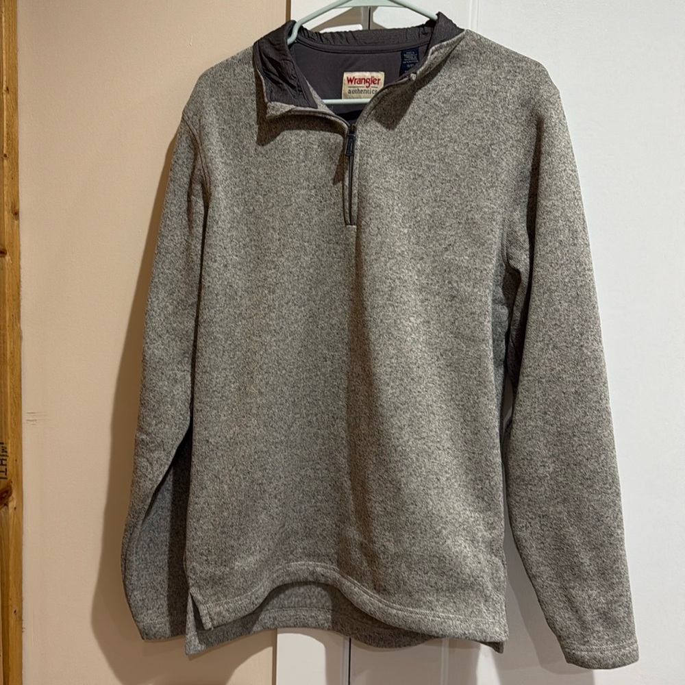 Men’s Wrangler Quarter-Zip Fleece